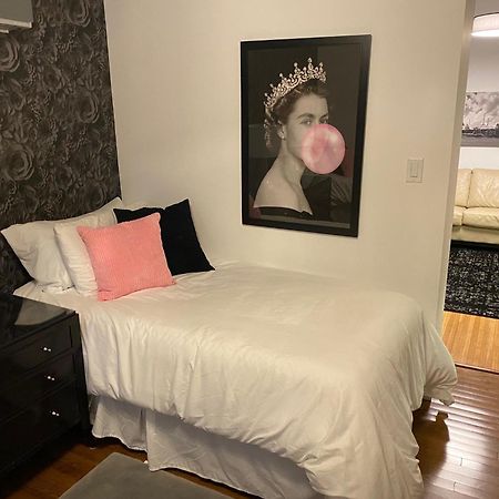 North Of Avon B&B Suites Stratford Ngoại thất bức ảnh