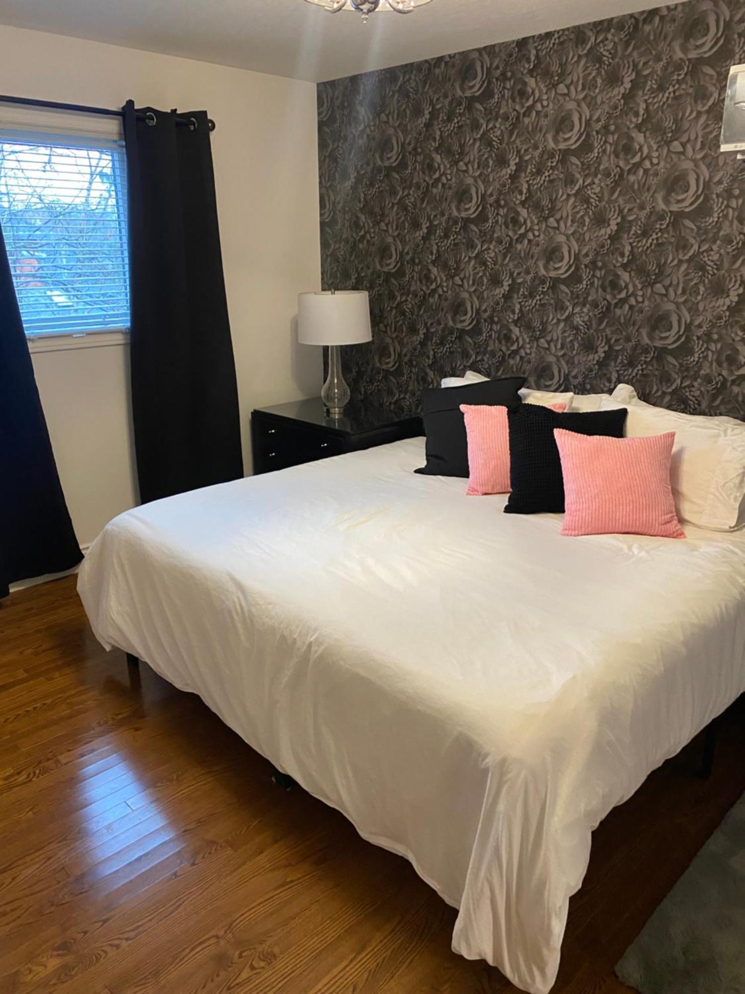 North Of Avon B&B Suites Stratford Ngoại thất bức ảnh
