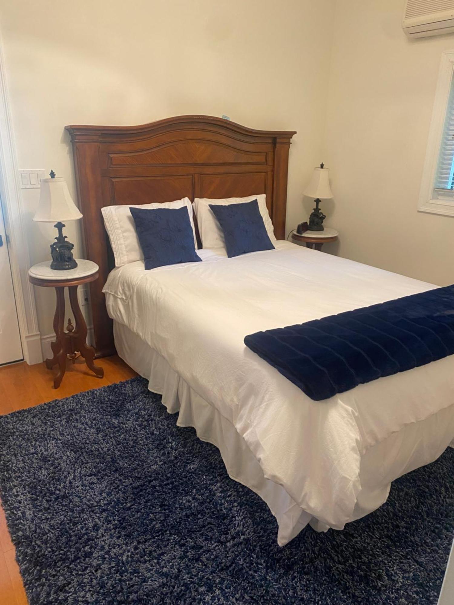 North Of Avon B&B Suites Stratford Ngoại thất bức ảnh